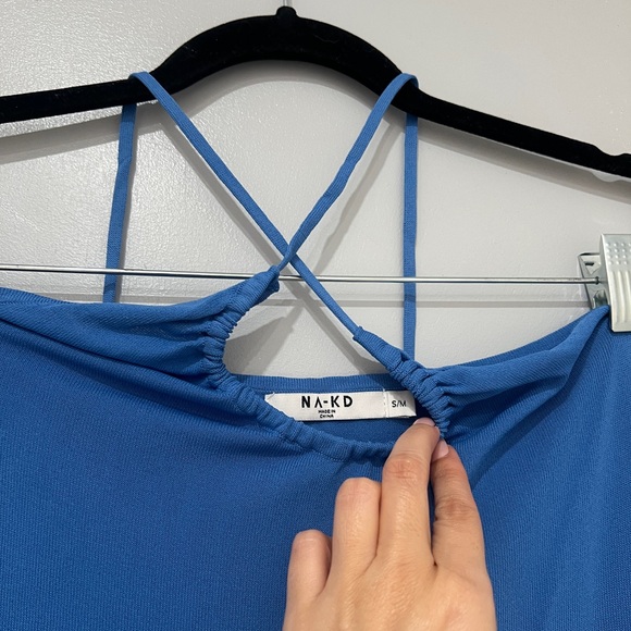 Fine Knitted Flowy Mini Dress - Picture 4 of 8